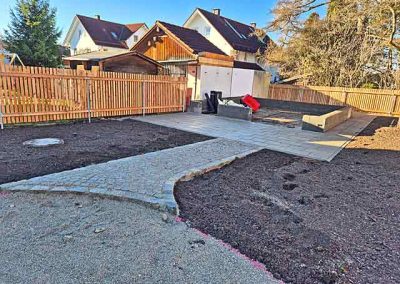 Umgestaltung Freifläche