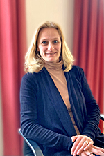 Portrait Frau Sandra Perzul, Bürgermeisterin in Dießen am Ammersee