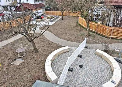 Die Außenanlagen nehmen Gestalt an